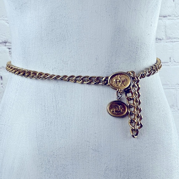 VINTAGE CHAIN LINK Belt Gold Lion and Sphinx Medallions - Picture 3 of 12